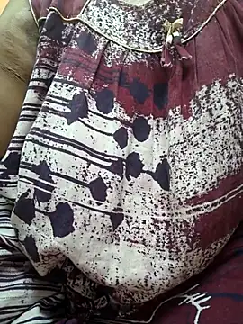 CUTE SOPHIA- online show from February 28, 7:04 pm