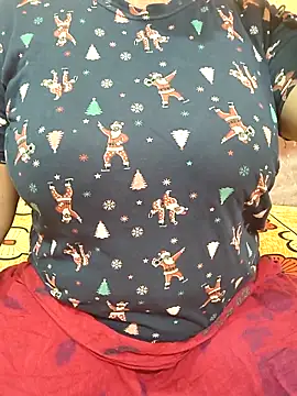 CUTE SOPHIA- online show from June 5, 5:25 am