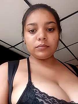 stefanie010 online show from March 13, 4:13 pm