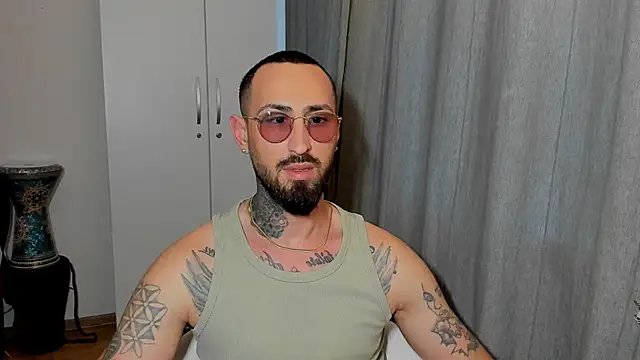 Baddfuckerr online show from January 20, 3:07 pm