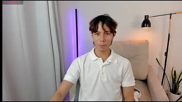 kim lian21 online show from November 10, 10:25 am