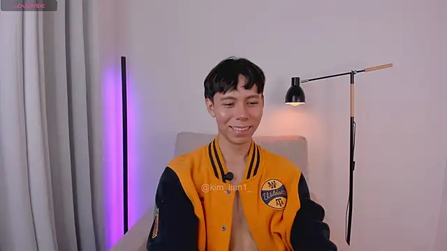 kim lian21 online show from January 9, 10:18 am