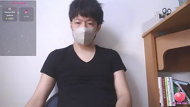 Snapshot of Kaidengi chatting on April 18, 6:28 am Kaidengi online show from April 18, 6:28 am