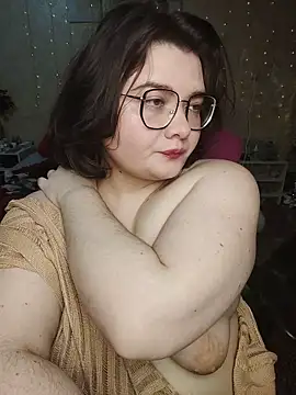DenisHailey online show from April 24, 8:00 pm