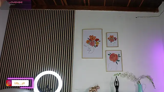 LillyDolls23 online show from February 3, 1:05 pm