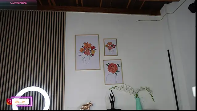 LillyDolls23 online show from February 20, 1:11 pm