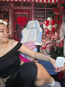 NaomiShimizu online show from February 3, 8:58 pm