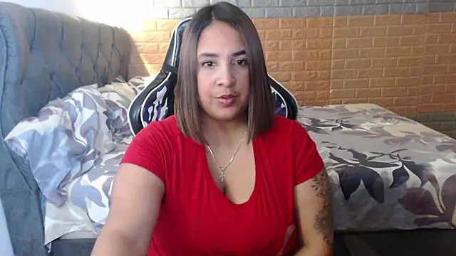 KathyHardcore69 online show from May 2, 3:44 am