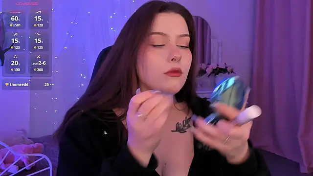 CoralineKeyns online show from February 7, 8:55 am