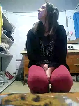 Snapshot of Cameron_puppy chatting on March 3, 8:49 am Cameron puppy online show from March 3, 8:49 am