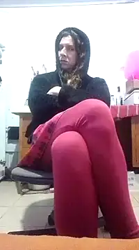 Snapshot of Cameron_puppy chatting on March 4, 8:46 am Cameron puppy online show from March 4, 8:46 am