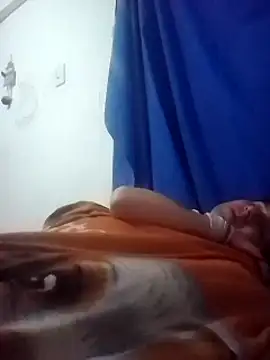 Snapshot of Cameron_puppy chatting on March 5, 10:11 am Cameron puppy online show from March 5, 10:11 am