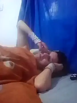 Snapshot of Cameron_puppy chatting on March 5, 1:17 pm Cameron puppy online show from March 5, 1:17 pm