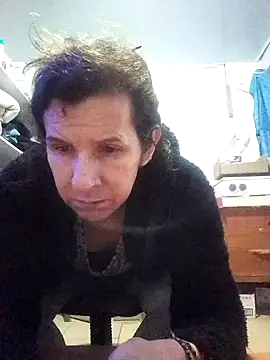 Snapshot of Cameron_puppy chatting on March 13, 11:16 pm Cameron puppy online show from March 13, 11:16 pm