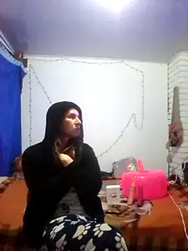 Snapshot of Cameron_puppy chatting on March 14, 6:10 am Cameron puppy online show from March 14, 6:10 am