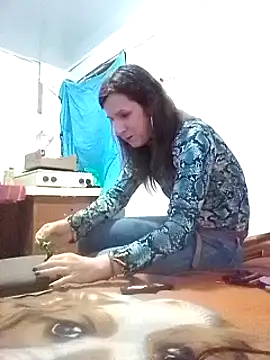 Snapshot of Cameron_puppy chatting on March 15, 9:16 pm Cameron puppy online show from March 15, 9:16 pm