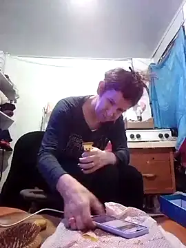 Snapshot of Cameron_puppy chatting on March 21, 3:57 pm Cameron puppy online show from March 21, 3:57 pm