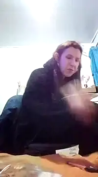 Snapshot of Cameron_puppy chatting on March 21, 8:29 pm Cameron puppy online show from March 21, 8:29 pm