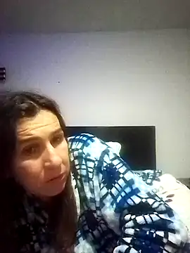 Snapshot of Cameron_puppy chatting on October 6, 1:03 am Cameron puppy online show from October 6, 1:03 am