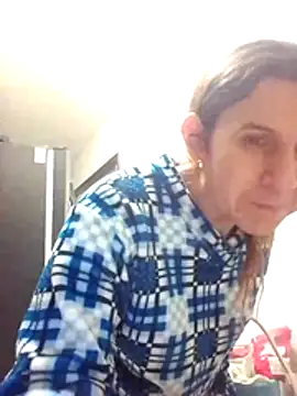 Snapshot of Cameron_puppy chatting on October 10, 4:50 pm Cameron puppy online show from October 10, 4:50 pm