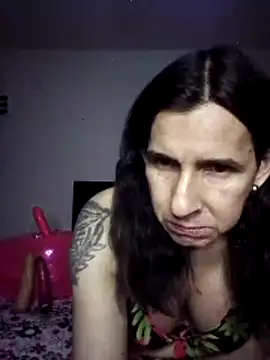 Snapshot of Cameron_puppy chatting on October 25, 1:13 am Cameron puppy online show from October 25, 1:13 am