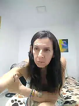 Cameron puppy online show from June 4, 5:57 am