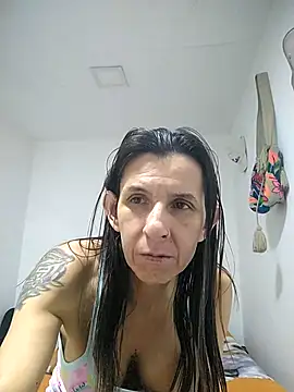 Cameron puppy online show from July 5, 8:49 pm