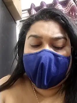 indianlisa5 online show from September 22, 8:22 pm