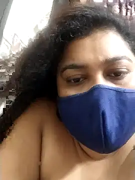 indianlisa5 online show from June 18, 8:24 pm