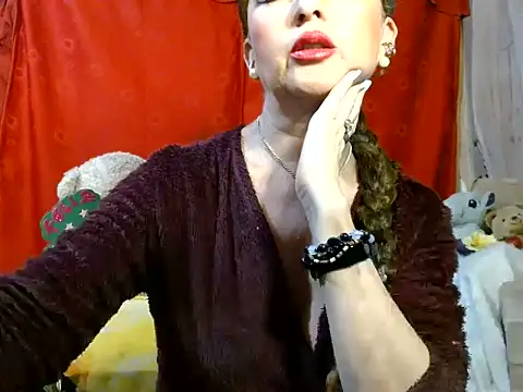 hottieperla online show from June 26, 6:01 pm