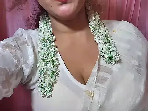 Snapshot of sexy_baby_kolkata chatting on May 14, 5:14 am sexy baby kolkata online show from May 14, 5:14 am