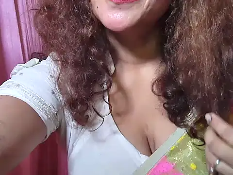 Snapshot of sexy_baby_kolkata chatting on May 17, 2:20 am sexy baby kolkata online show from May 17, 2:20 am