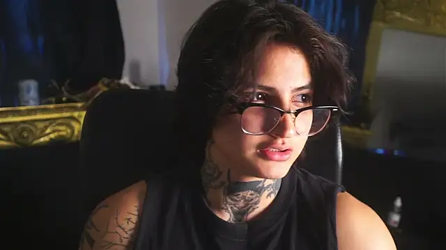 dantecoppolaa  online show from February 18, 2:49 pm