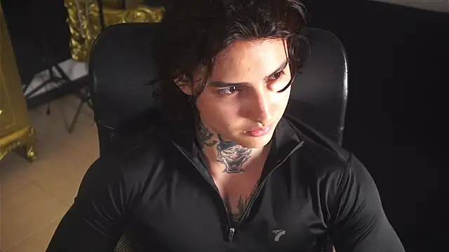 dantecoppolaa  online show from February 27, 12:21 am