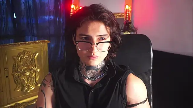 dantecoppolaa  online show from March 8, 8:57 pm