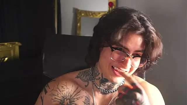 dantecoppolaa  online show from March 11, 1:16 am