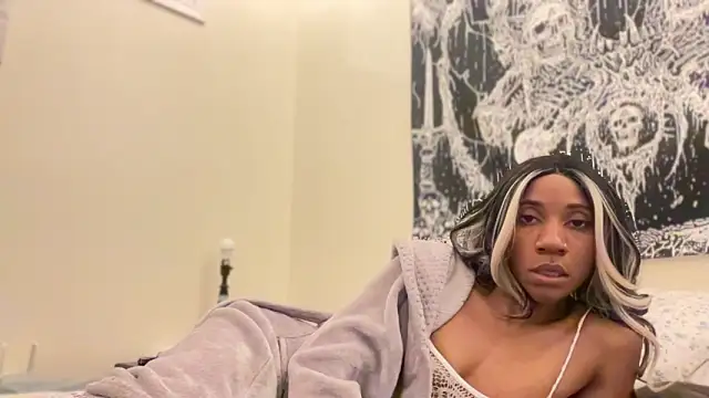 cutiesigh online show from September 16, 5:25 pm