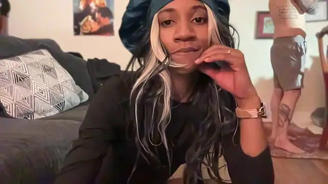 cutiesigh online show from October 8, 1:03 am