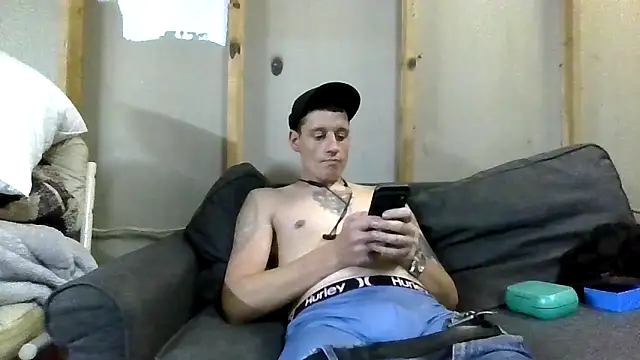 Snapshot of KeithLowry chatting on December 1, 6:18 am KeithLowry online show from December 1, 6:18 am