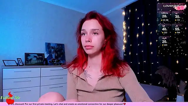 Snapshot of LeylaNoiry chatting on December 11, 8:50 pm LeylaNoiry online show from December 11, 8:50 pm
