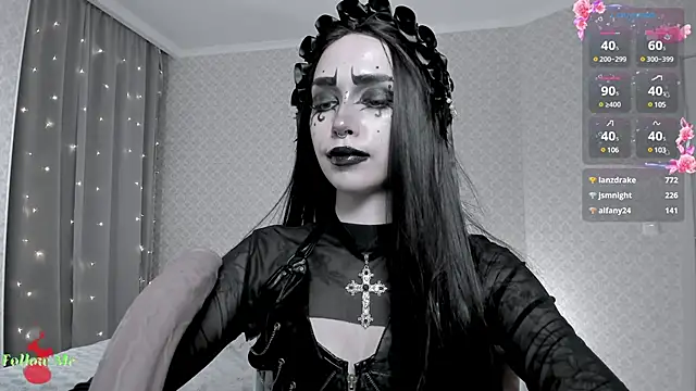Snapshot of LeylaNoiry chatting on March 22, 6:03 pm LeylaNoiry online show from March 22, 6:03 pm