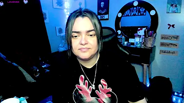 Snapshot of Luise_Meyrink chatting on March 5, 6:54 am Luise Meyrink online show from March 5, 6:54 am