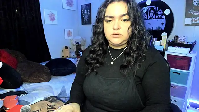 Snapshot of Luise_Meyrink chatting on November 5, 1:16 am Luise Meyrink online show from November 5, 1:16 am