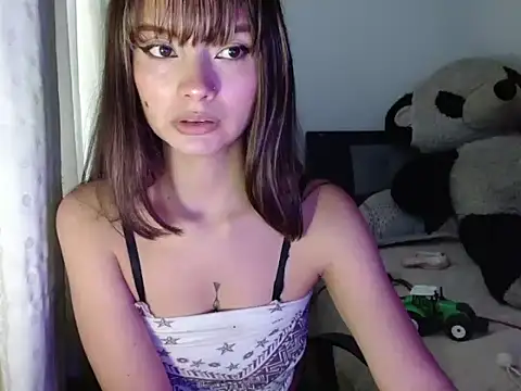 Snapshot of _annie_rosse chatting on June 10, 9:46 pm annie rosse online show from June 10, 9:46 pm