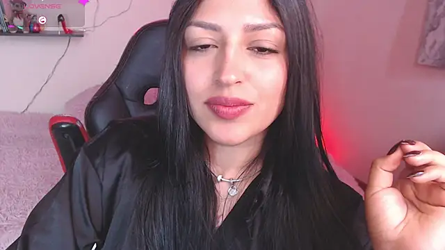Snapshot of MissDennise chatting on September 10, 5:35 pm MissDennise online show from September 10, 5:35 pm