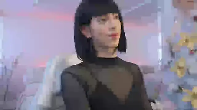 Snapshot of Ms_Sammy chatting on December 10, 10:05 pm Ms Sammy online show from December 10, 10:05 pm