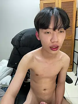 Snapshot of hihi0169 chatting on March 9, 5:49 pm hihi0169 online show from March 9, 5:49 pm