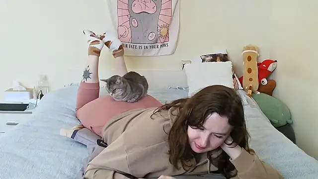 Snapshot of franceska_blue chatting on March 6, 2:18 pm franceska blue online show from March 6, 2:18 pm