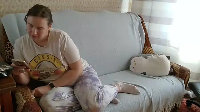 Snapshot of franceska_blue chatting on September 28, 1:38 pm franceska blue online show from September 28, 1:38 pm