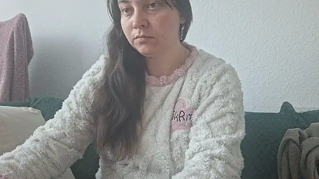 Cyndee Winter online show from October 15, 7:52 am